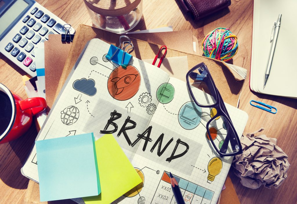 Brand Branding Advertising Trademark Marketing Concept - Etapes :
