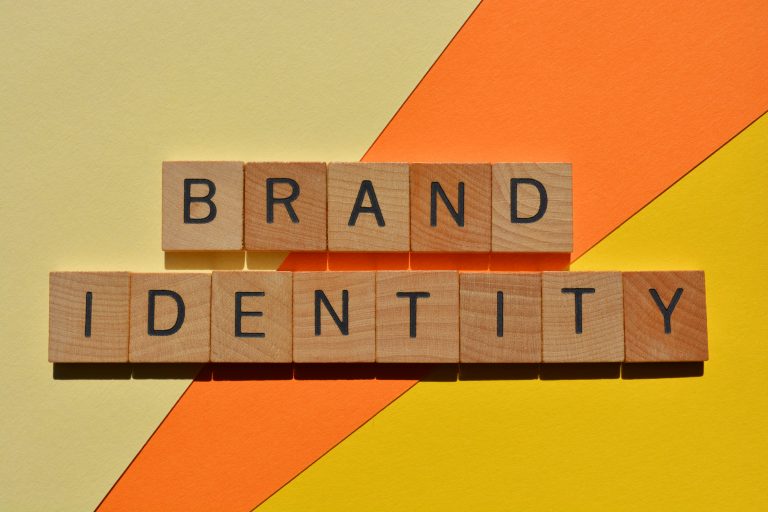 L’identité de marque : système, langage, position